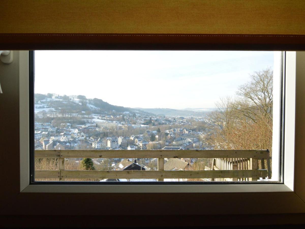 Vila Detached House With Breathtaking Views Malmedy Exteriér fotografie
