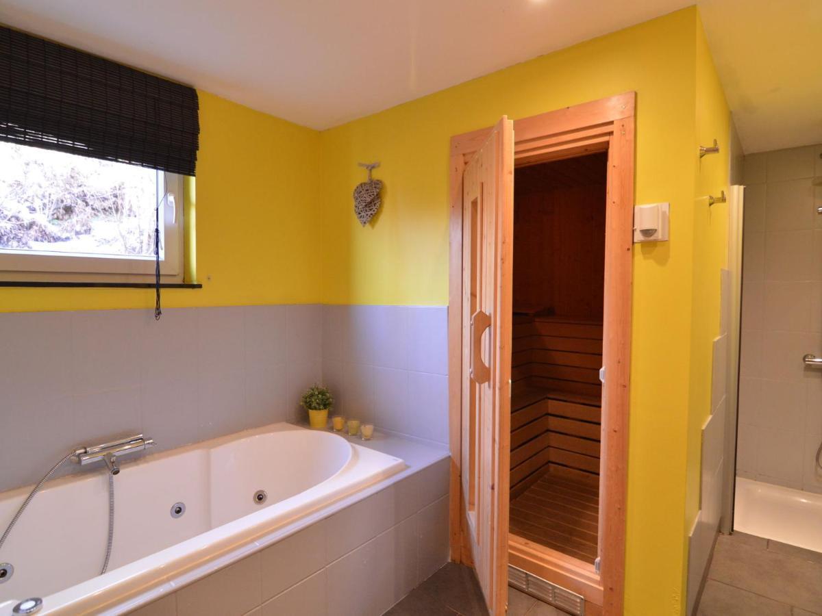 Vila Detached House With Breathtaking Views Malmedy Exteriér fotografie